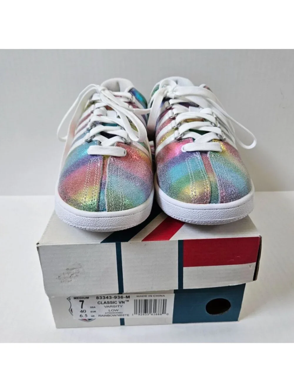 K Swiss Classic VN Varsity Rainbow Pride Sneakers Girls Youth 7 Womens 8.5 NEW
